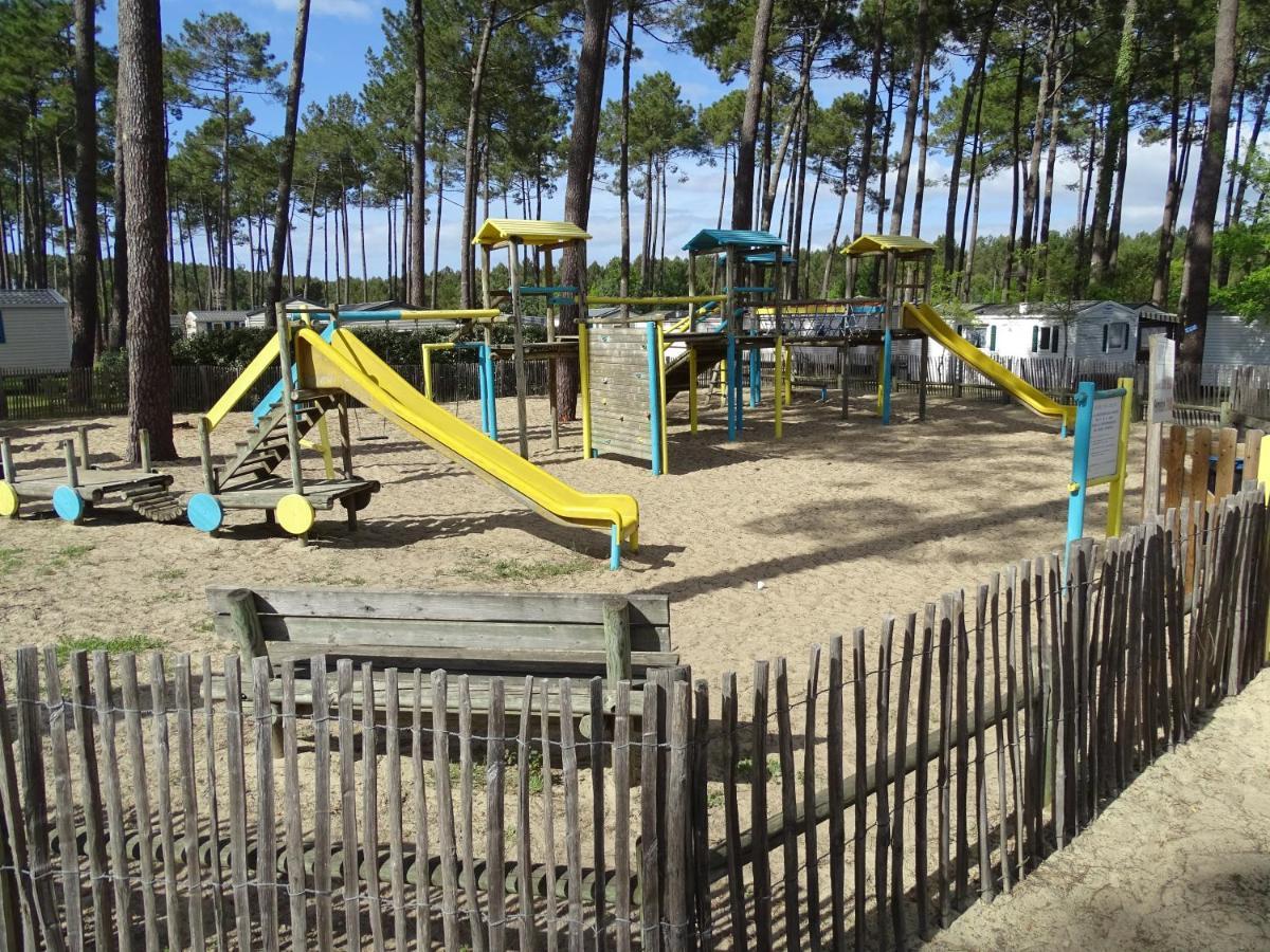 Escape Mobilhome Aux Dunes De Contis Saint-Julien-en-Born Bagian luar foto